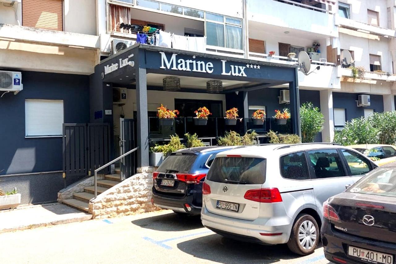 Marine Lux Apartments プーラ エクステリア 写真