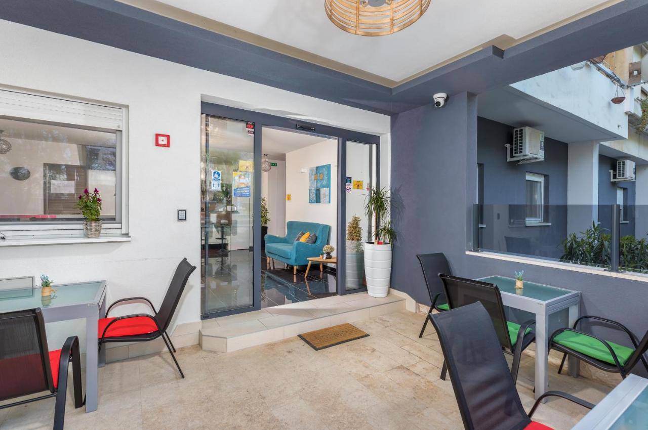 Marine Lux Apartments プーラ エクステリア 写真