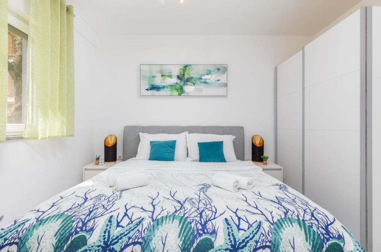 Marine Lux Apartments プーラ エクステリア 写真