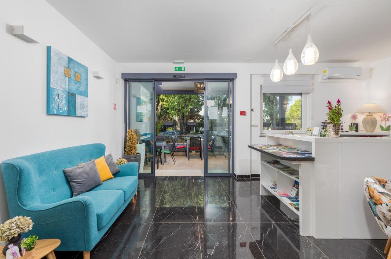 Marine Lux Apartments プーラ エクステリア 写真