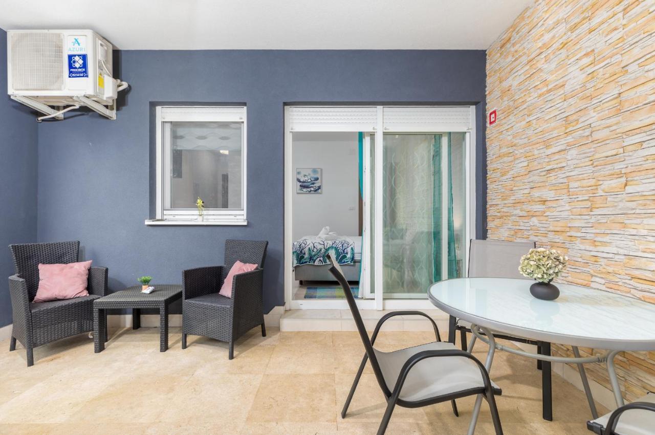 Marine Lux Apartments プーラ エクステリア 写真
