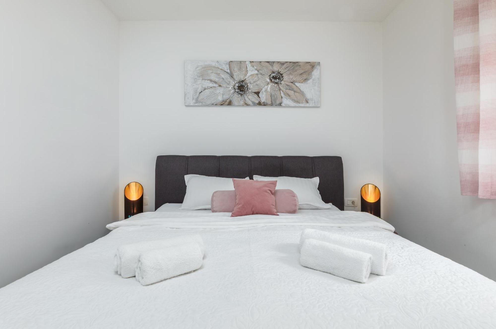 Marine Lux Apartments プーラ エクステリア 写真